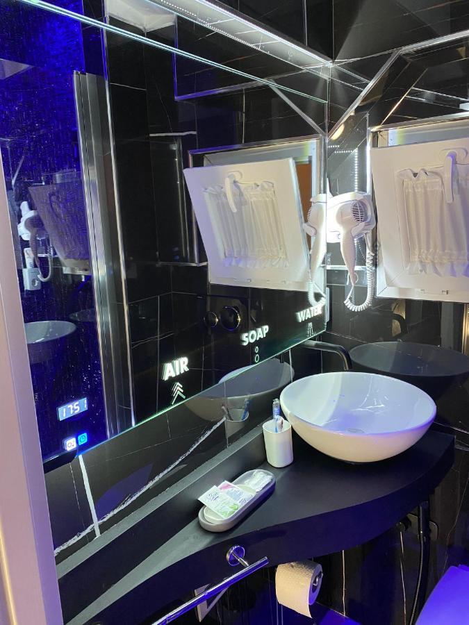 Samm B&B Porta San Gennaro Napoli Bagian luar foto
